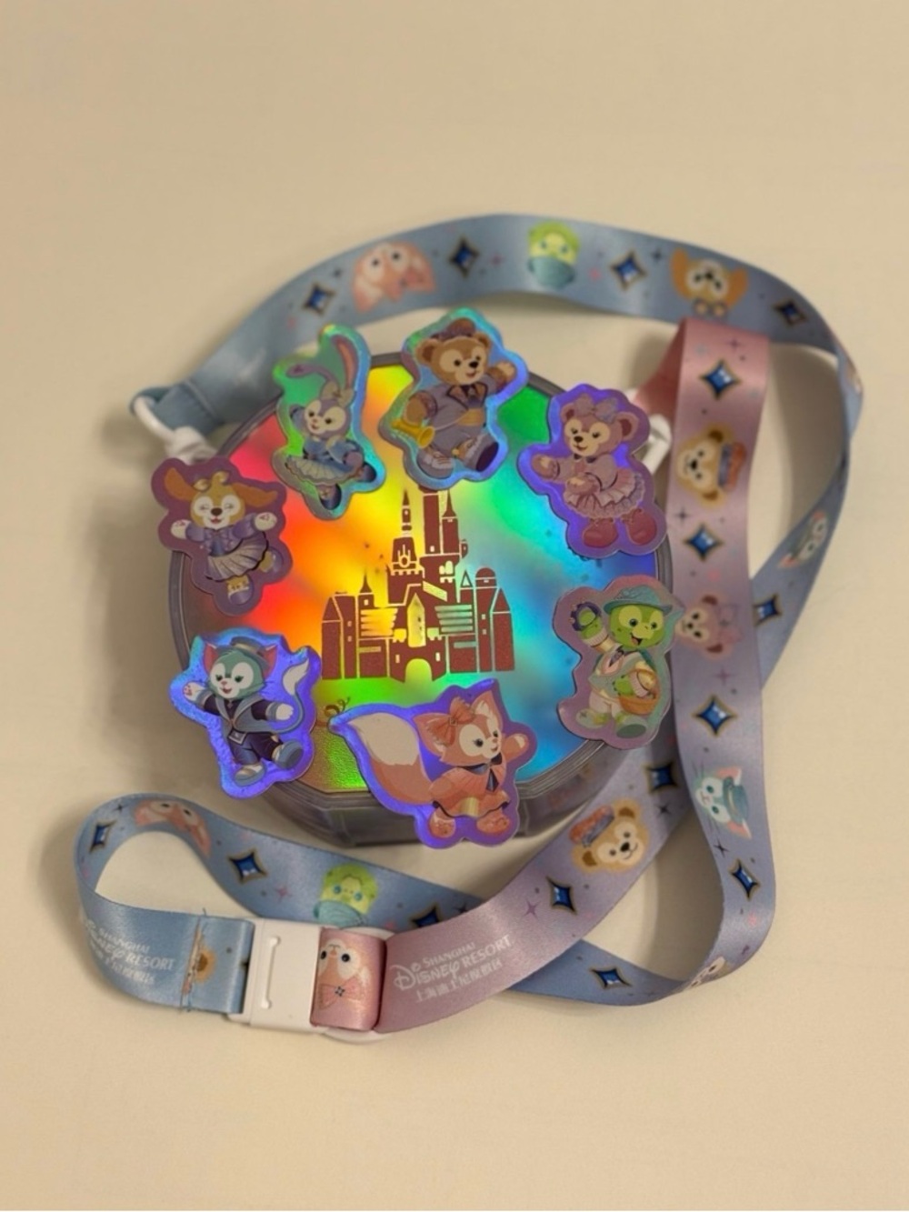 Shanghai Disney 10th Anniversary Duffy + Friends Magnetic Drink Bottle